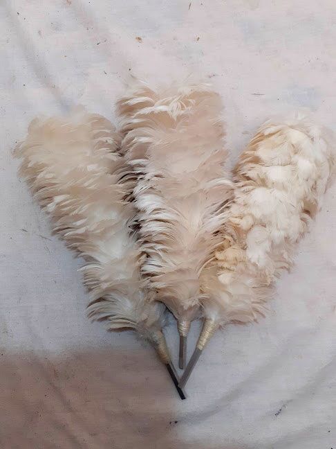 Large British army white Hackle Large British army white Hackle