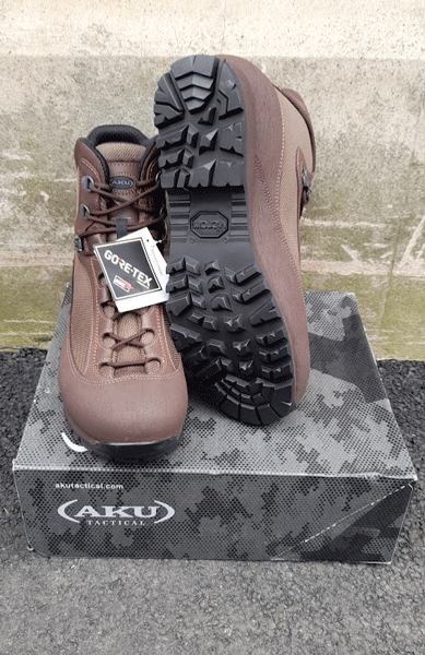 British Army Issue AKU boots NEW British Army Issue AKU boots NEW