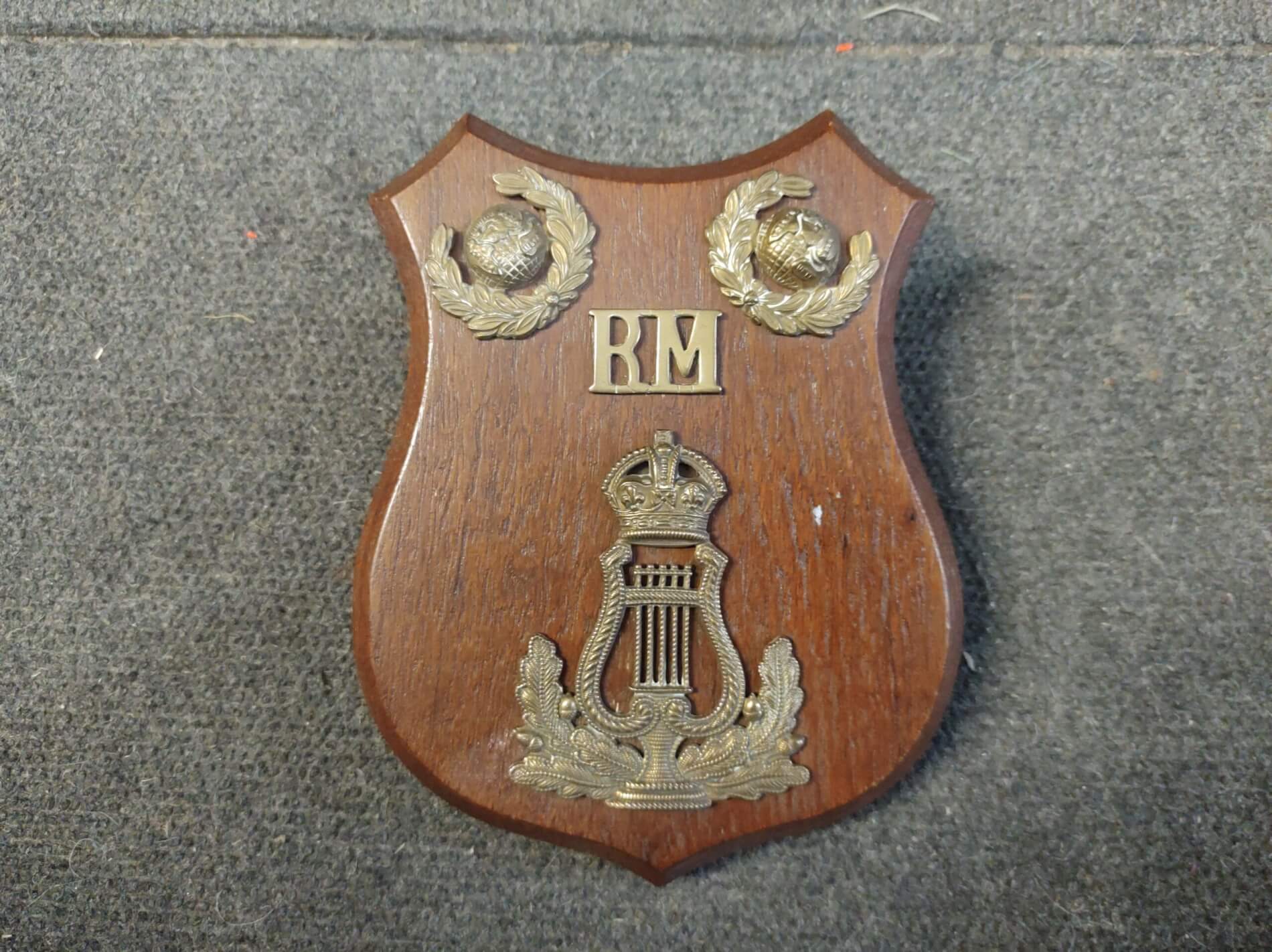 British Army Kings Crown Royal Marines Musician badge wall plaque British Army Kings Crown Royal Marines Musician badge wall plaque